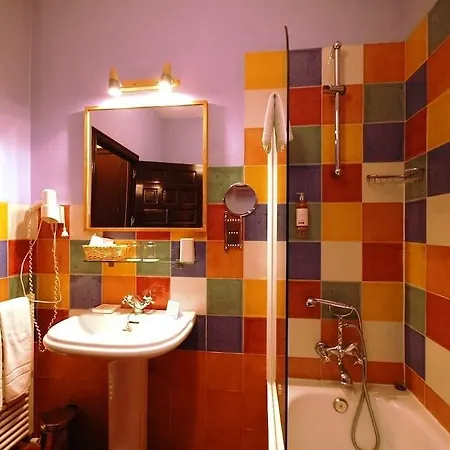 Casa De Azulejos מלון 2*