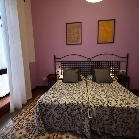 Casa De Azulejos 2*