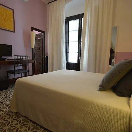 מלון Casa De Azulejos 2*