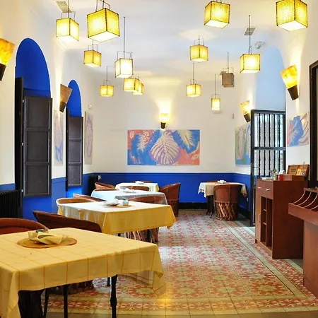 Casa De Azulejos