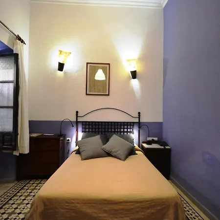 Casa De Azulejos 2*