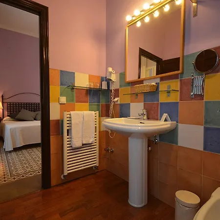 Casa De Azulejos 2*